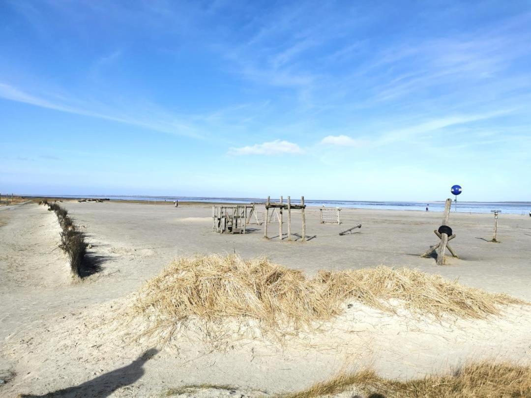 Schicke Ferienwohnung Julia An Der Nordsee Lutetsburg Екстериор снимка