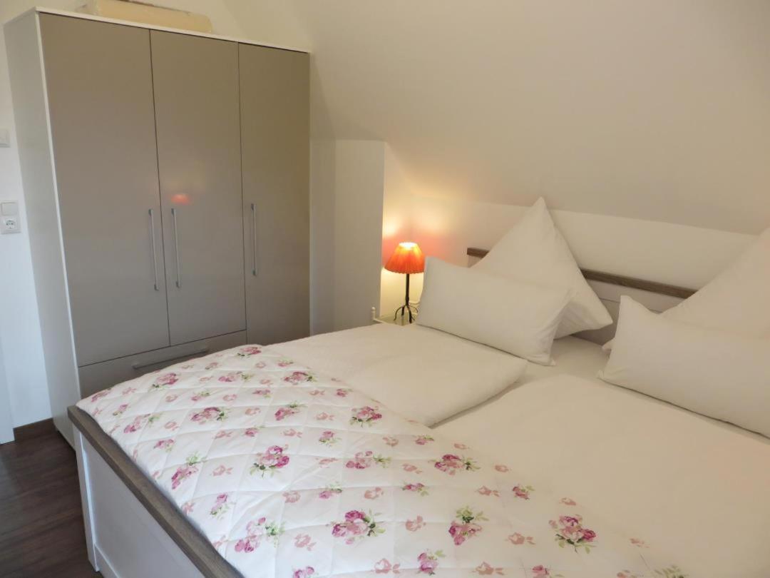 Schicke Ferienwohnung Julia An Der Nordsee Lutetsburg Екстериор снимка